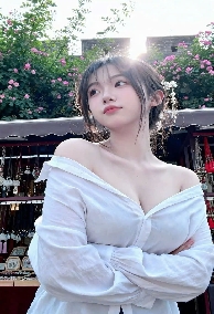 Từ Hôn Xong, Thiên Kim Giả Đến Hải Đảo Tuỳ Quân Nằm Thắng